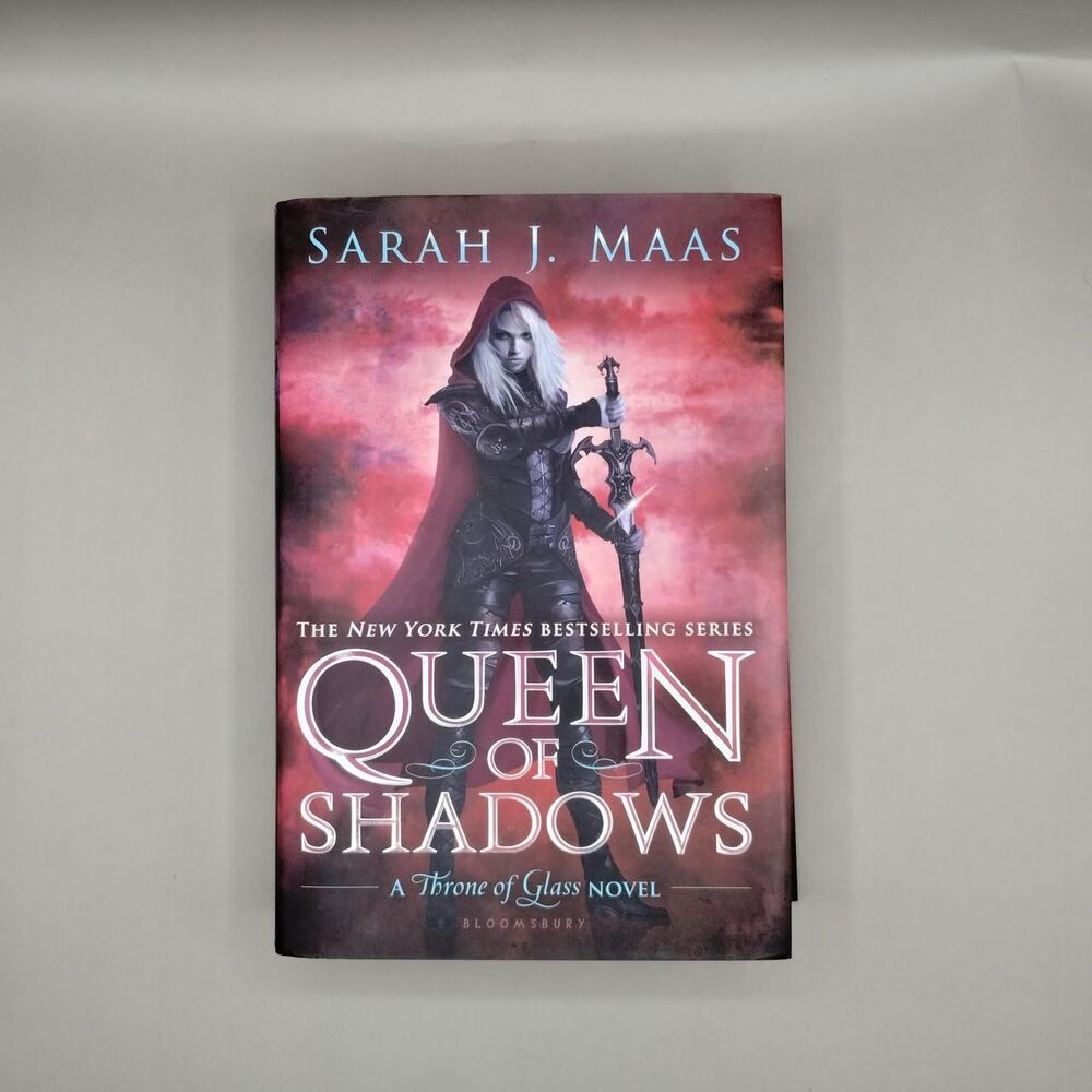 Queen of Shadows by Sarah J. Maas